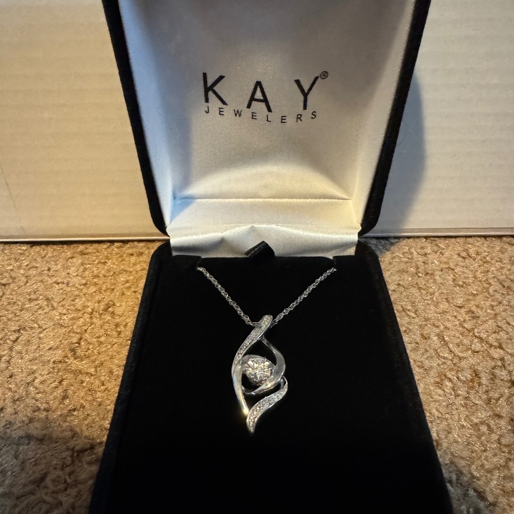Kay Jewelers Diamond Necklace